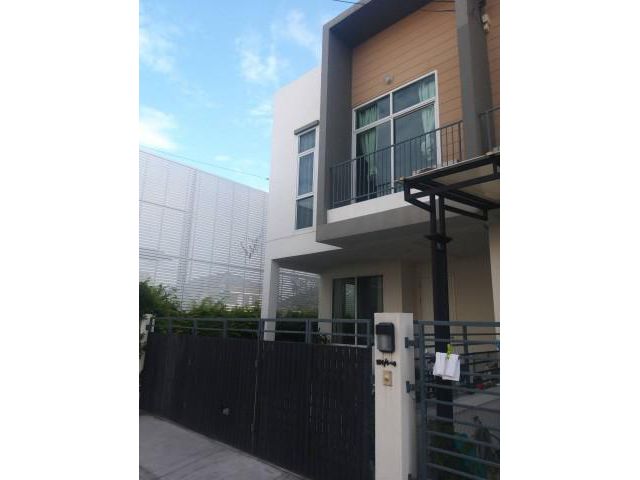 ขาย ทาวน์โฮม 2 ชั้น แฮปปี้ วิลล์ ดอนเมือง ซ.เทิดราชัน13