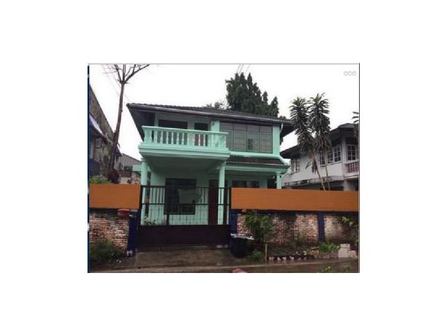 บ้านเดี่ยว 2 ชั้น หมู่บ้านอยู่เจริญ ลาดพร้าว 101‬