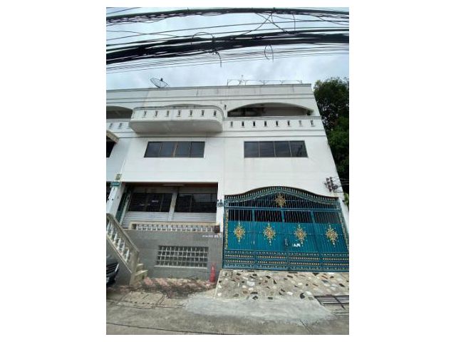 ขาย/ให้เช่า อาคารพาณิชย์ 5 ชั้น ใกล้ MRT สุทธิสาร 750 เมตร