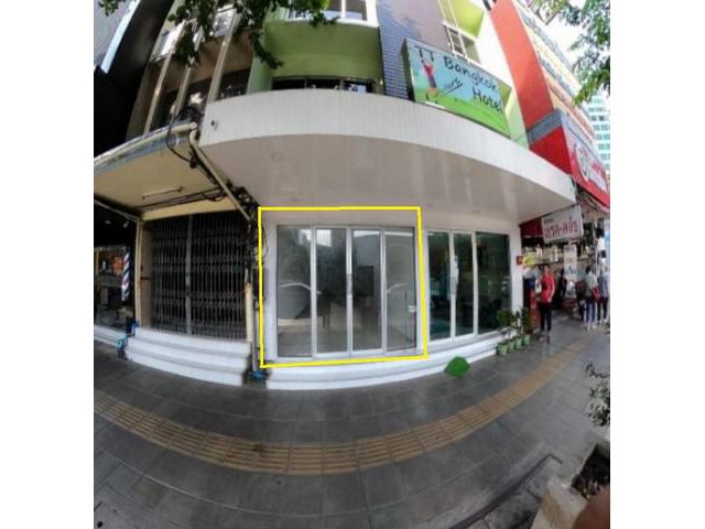 For Rent อาคารพาณิชย์ชั้นล่าง ริมถนนสุขุมวิท