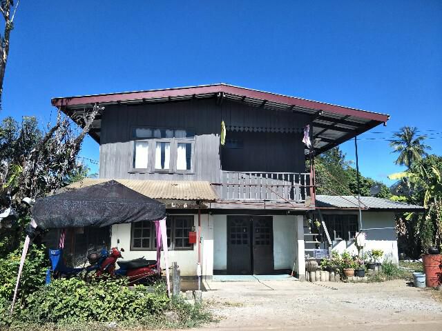 ขายบ้านพร้อมที่ดิน บ.หนองจันทร์ จ นครพนม เจ้าของขายเอง