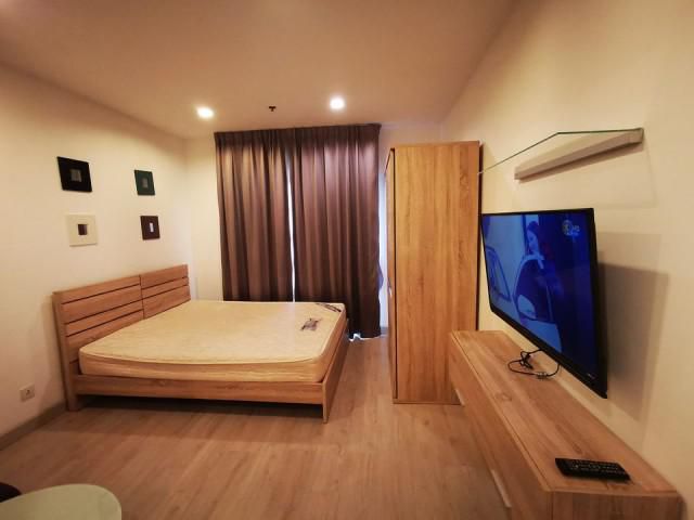 รหัสทรัพย์ B2376 ให้เช่า IDEO MOBI สุขุมวิท (ห้องสวย รีโนเวทใหม่)