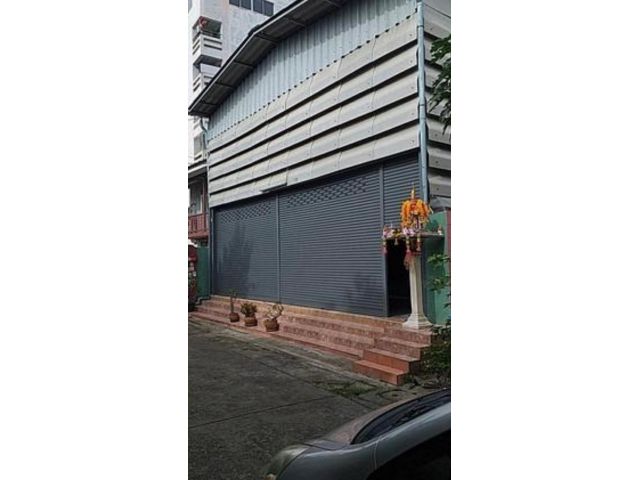 ให้เช่าโกดัง พร้อมออฟฟิศ ซอยลาดพร้าววังหิน 47
