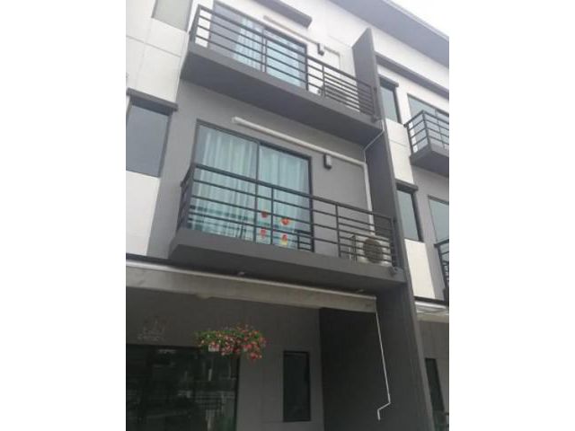 รหัสทรัพย์ 4896 ให้เช่าทาวน์โฮม 3 ชั้น โครงการบ้านกลางเมืองราชพฤกษ์- รัตนาธิเบศร์