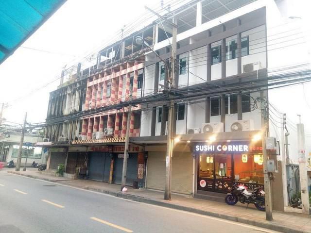For Rent อาคารพาณิชย์4ชั้น รีโนเวทใหม่ย่านอินทามระ ติดถนนสุทธิสารวินิจฉัย เหมาะสำหรับหลายกิจการ ใกล้MRTห้วยขวาง