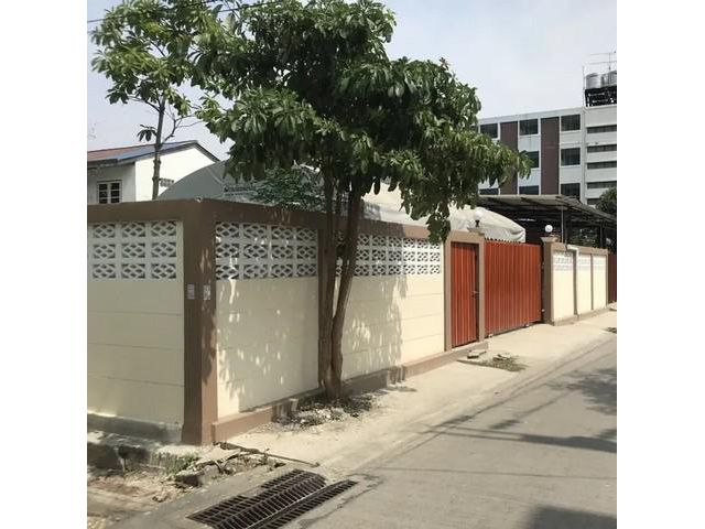 ให้เช่าบ้านเดี่ยวชั้นเดียว 107ตรว. ถนนเพชรเกษม116