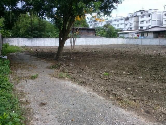 ขายที่ดิน เนื้อที่ 528.5 ตร.ว. ใกล้MRTแยกติวานนท์และ MRTวงศ์สว่างซอยกรุงเทพ-นนท์ 2
