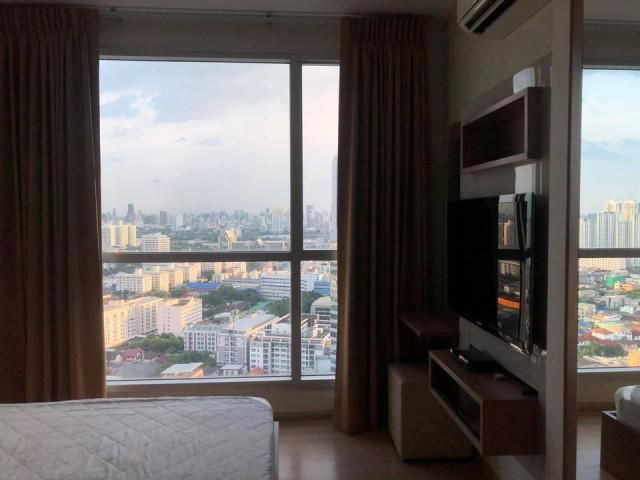 รหัสทรัพย์ B2391 ให้เช่า Rhythm รัชดา-ห้วยขวาง (ชั้นสูง วิวสวย)
