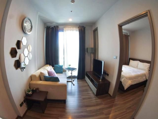รหัสทรัพย์ B2390 ให้เช่า คอนโด CEIL by Sansiri (แต่งสวย เฟอร์ครบ พร้อมเข้าอยู่)