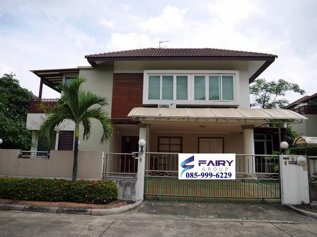 ขายบ้านเดี่ยว Villa Arcadia Srinakarin 109.8 ตร.ว