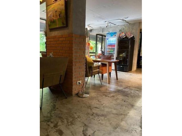 ให้เช่าพื้นที่ร้านอาหาร 125 ตร.ม. ย่านทองหล่อ