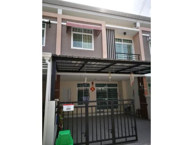 รหัสทรัพย์ B2408 ให้เช่าบ้านทาวน์โฮม วินนิ่ง เรสซิเดนท์ วงแหวน-คลอง 5