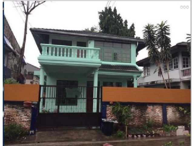 ให้เช่าบ้านเดี่ยวหมู่บ้านอยู่เจริญ ลาดพร้าว101‬ ใกล้เดอะมอลล์บางกะปิ 5นอน 2น้ำ 20,000ต่อเดือน