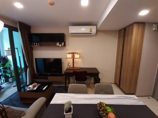 ให้เช่า คอนโด//BTS เอกมัย//	ทากะ เฮาส์|SEKM-2646		2	bed(s)/	2	bath(s)