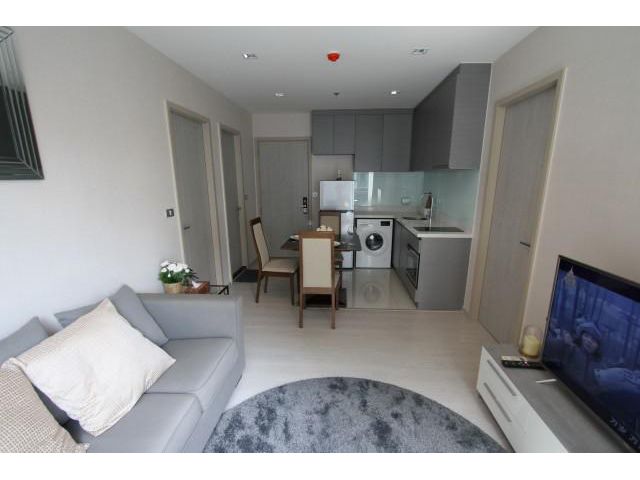 ให้เช่า คอนโด//BTS ทองหล่อ//	ริทึ่ม สุขุมวิท 36-38|RTHL-2644		2	bed(s)/	2	bath(s)