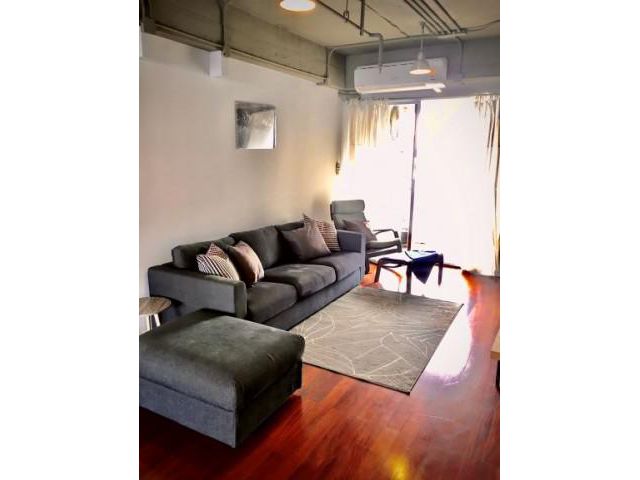 ให้เช่า คอนโด//BTS เอกมัย//	เดอะ ลอฟท์ เอกมัย|REKM-2623		2	bed(s)/	3	bath(s)