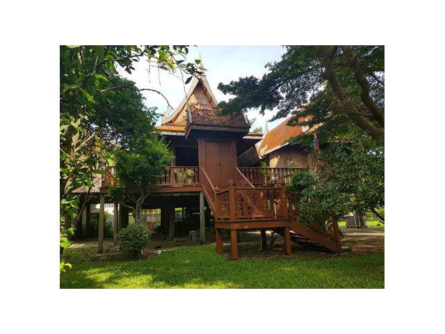 ให้เช่า บ้านเรือนไทย ในกรุงเทพ ซ.นวมินทร์ 145