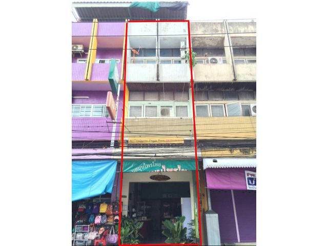 ขายอาคารพาณิชย์ 3 ชั้นครึ่งโคราช