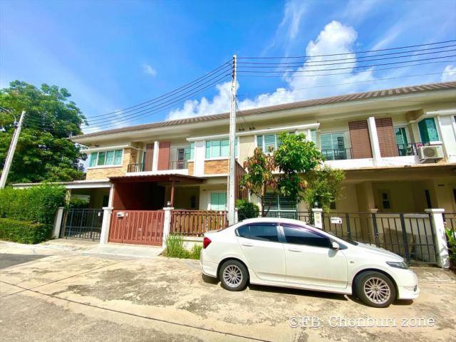 ขาย/ให้เช่าบ้าน หมู่บ้านดิโอโซนสวนเสือ ศรีราชา The Ozone