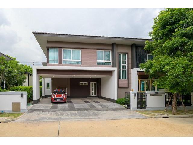 ขายบ้านเดี่ยว 2 ชั้น โครงการลัดดารมย์บางนา กม.7