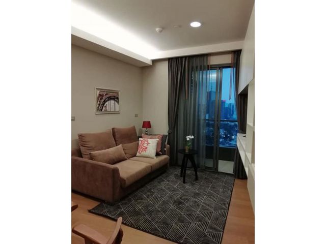 เช่าคอนโด เดอะ ลุมพินี 24