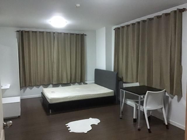 รหัสทรัพย์ B2460 ให้เช่า DCONDO สาธุประดิษฐ์ 49 (บิ้วอินทั้งห้อง พร้อมเฟอร์นิเจอร์ครบชุด)