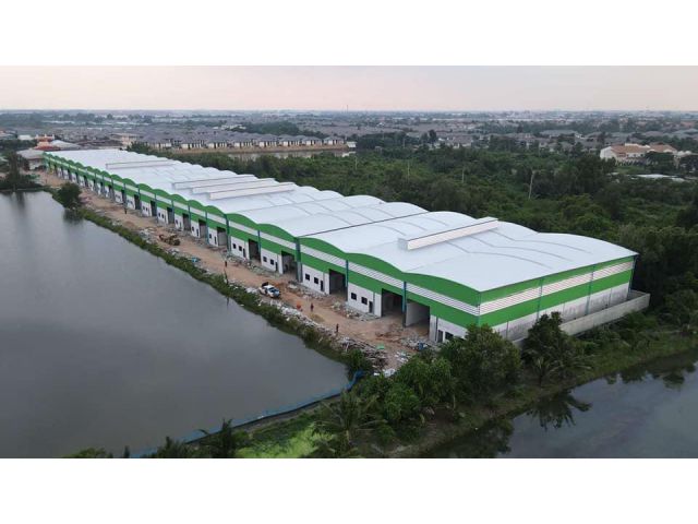 ให้เช่าโกดังสร้างใหม่ 400-600 ตรม. แสมดำ ใกล้ถนนพระราม 2 รถใหญ่เข้า-ออกได้ ค่าเช่าถูก