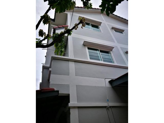 4 ห้องนอน 3 ห้องน้ำ  ลาดพร้าว 47