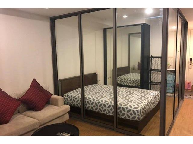 เช่าคอนโด ไซมิส สุรวงศ์ 1 Bed Owner อยากรีบปล่อย