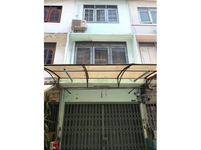 ให้เช่าอาคารพาณิชย์3ชั้น ใกล้BTSทองหล่อ