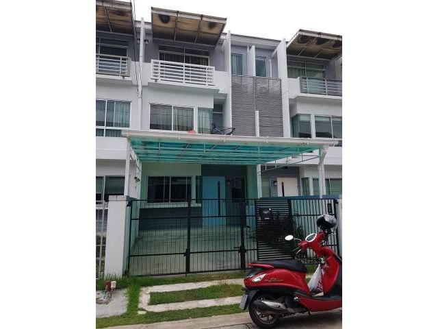 รหัสทรัพย์ B2497 หมู่บ้าน บ้านใหม่ กรุงเทพกรีฑา ซอย 7 ย่านรามคำเเหง