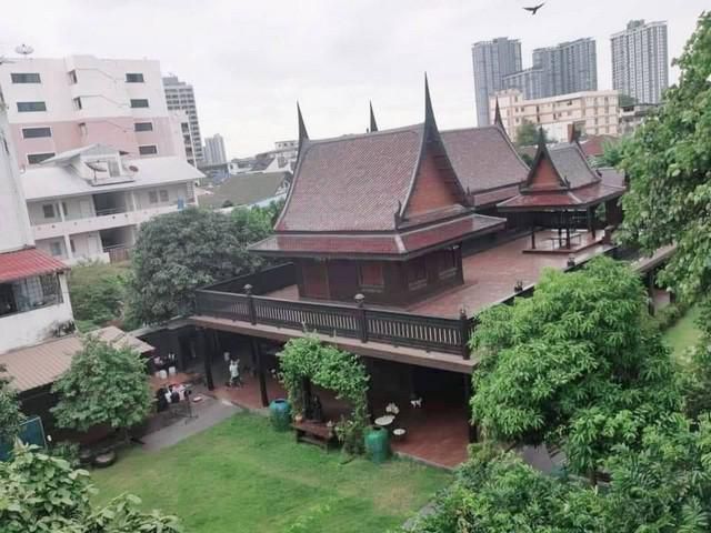 ขายบ้านเรือนไทยเพชรเกษม ทำเลรถไฟฟ้าบางหว้า