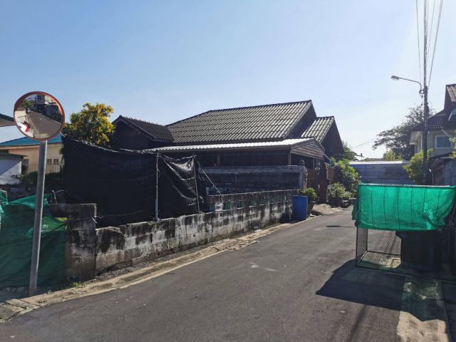 ขายที่ดิน พหลโยธิน52  แปลงมุม บางเขน กรุงเทพ