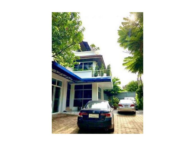 บ้านเดี่ยว 3 ชั้น ซ.อินทามระ 3 ถ.สุทธิสารวินิจฉัย