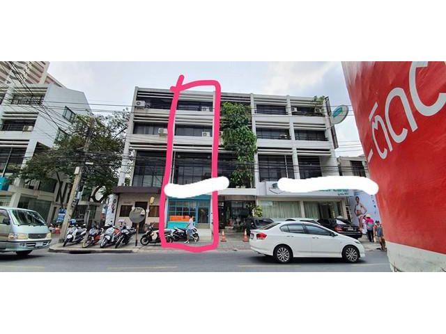 อาคารพาณิชย์เช่า : อาคารพาณิชย์ (ซอยสุขุมวิท 39)