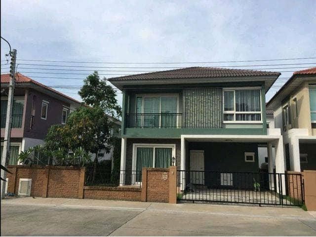 บ้านแฝดเช่า : โกลเด้น นีโอ (อ่อนนุช-พัฒนาการ)