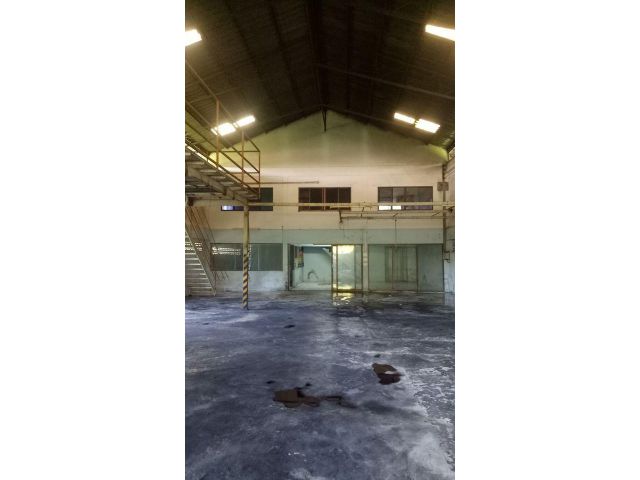 ให้เช่าโกดัง 540 ตรม. ไฟฟ้า 3 เฟส ศาลายา พร้อมอยู่ ค่าเช่าถูกมาก ๆ