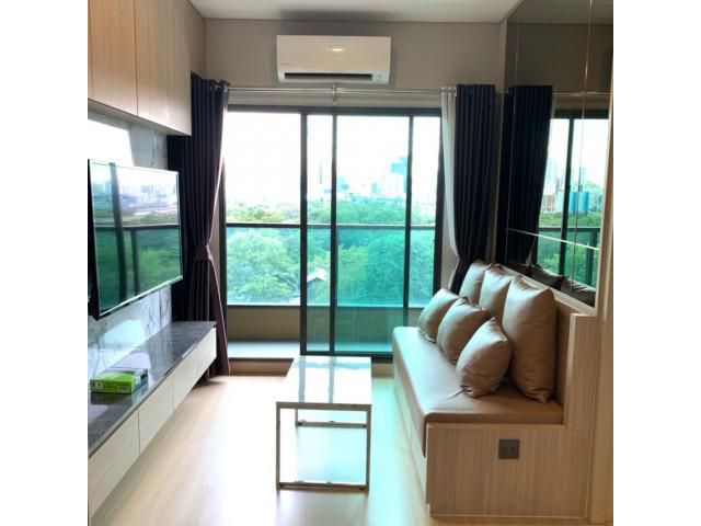 รหัสทรัพย์ 5207 ให้เช่า Lumpini Suite เพชรบุรี-มักกะสัน (เฟอร์นิเจอร์built-in พร้อมอยู่)