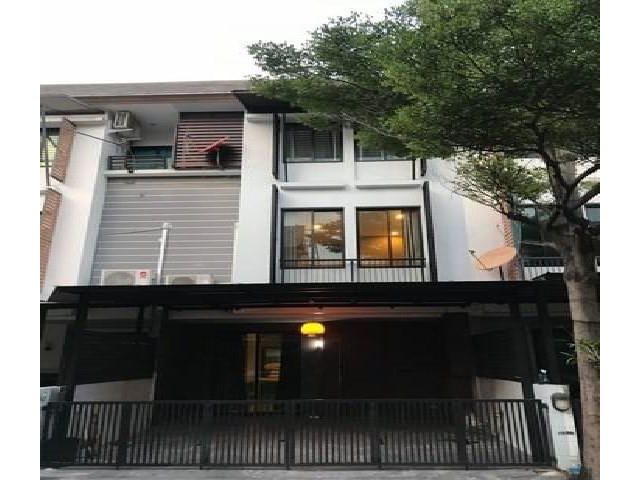 ให้เช่าทาวน์โฮม 3 ชั้น หมู่บ้านอารียา โมวา ลาดปลาเค้า ทำเลดี เฟอร์ฯครบ บ้านสวย ตกแต่งพร้อม