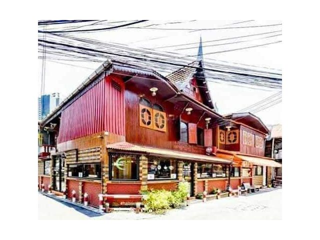 ขายโรงแรมไม้สักทั้งหลัง 11ห้องนอน 12ห้องน้ำ พร้อมเฟอร์ฯ สาทรใต้ ติดสถานีรถไฟฟ้าสุรศักดิ์มนตรี เขตสาทร ขาย 25 ล้าน     ติ