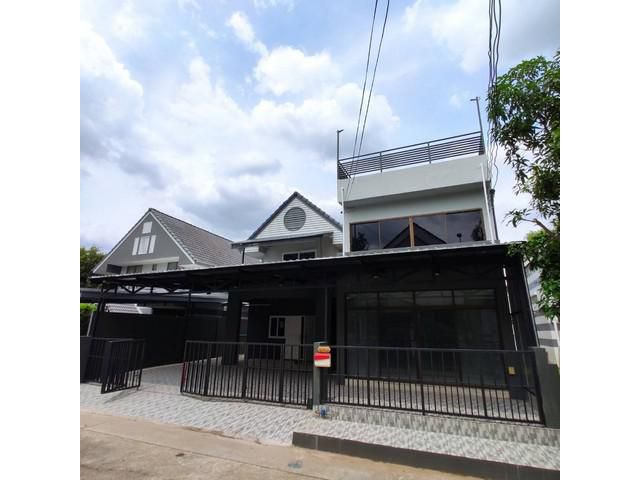 (ให้เช่า) บ้านเดี่ยวหมู่บ้านโฮมเพลสรามคำแหง 140