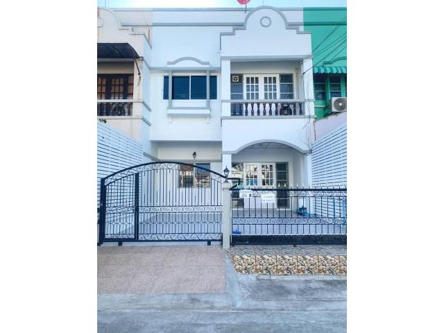 รหัสทรัพย์ B2600 ให้เช่า ทาวเฮาส์ 2 ชั้น หมู่บ้านเคซี7  ซอยรามคำแหง154