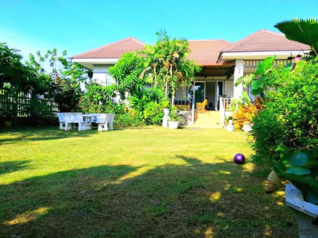 ขายบ้านพร้อมที่ดินครับ สวยๆ ที่ดิน 192 ตรว.