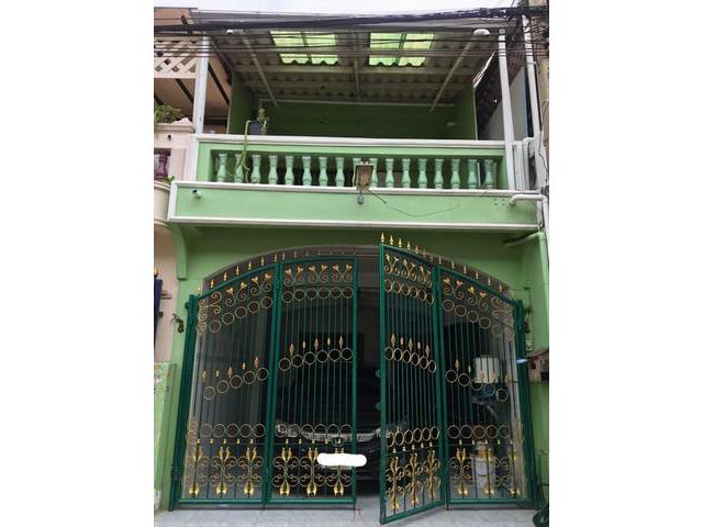 ทาวเฮาส์ขาย: หมู่บ้านเพชรเกษม4