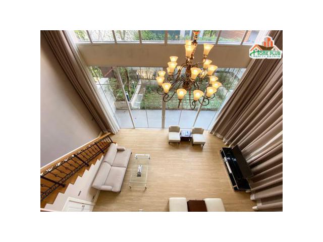 ขายทาว์นโฮมหรู 3 ชั้น 349 Residence วิลล่าใจกลางเมืองสุขุมวิท