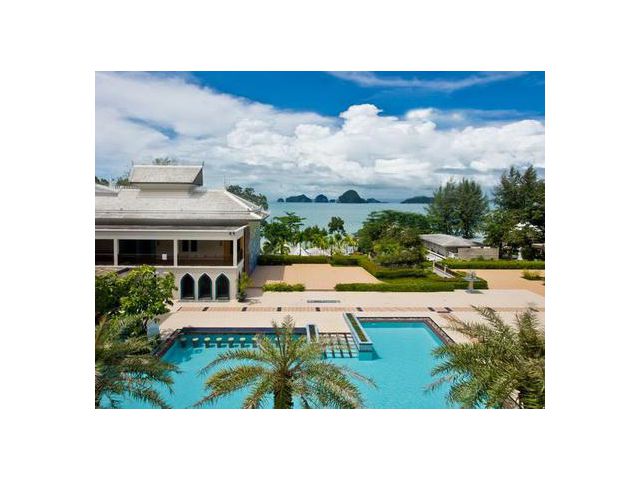 โรงแรม กระบี่ ติดทะเล หาดส่วนตัว มีสระว่ายน้ำ