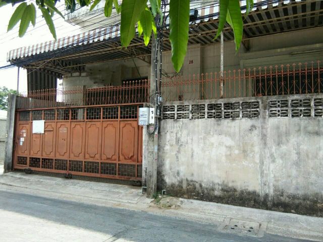 ขายโรงงานพร้อมออฟฟิศ 3 ชั้น 150 ตรว. ประชาอุทิศ 79 แยก 9