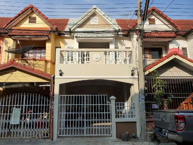 #ทาวน์เฮ้าส์2ชั้น บ้านสวยจากหมู่บ้านสวีทโฮมปาร์ค บางบัวทอง นนทบุรี