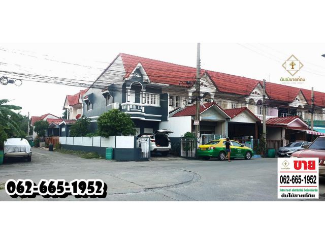 ขายบ้านทาวน์เฮ้าส์ หมู่บ้านกล่อมพิรุณ  หลังมุม รีโนเวทใหม่ ซ.ขจรวิทย์  ต.แพรกษา อ.เมือง จ.สมุทรปราการ