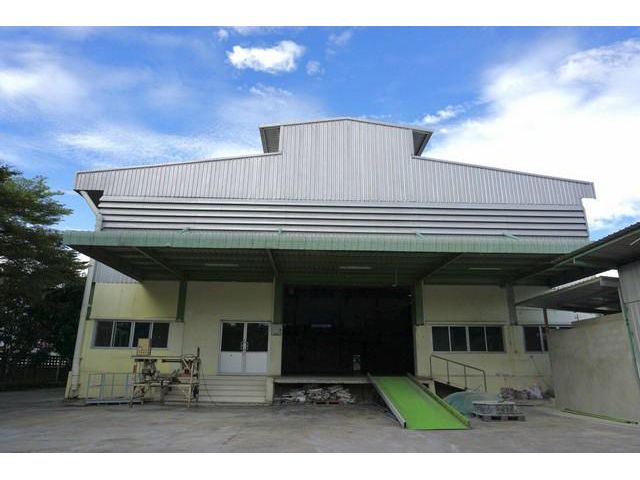 ให้เช่าโกดังพร้อมออฟฟิศ ถนนลาดกระบัง